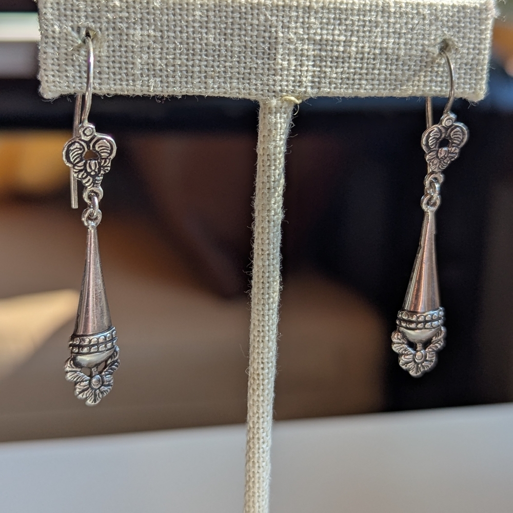 Elegant 925 Sterling Silver Drop Earrings